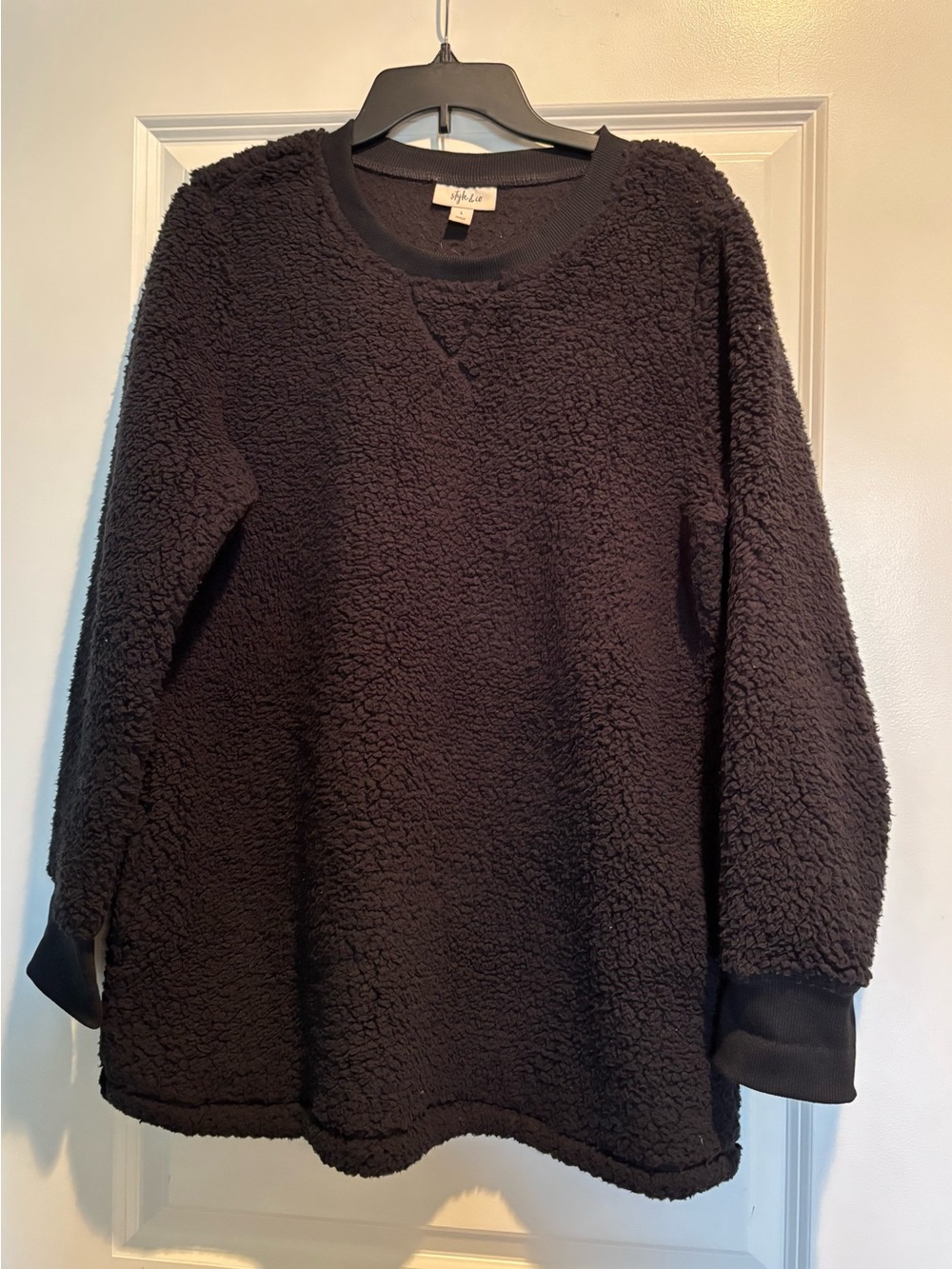 Style & Co. Black Sherpa Crew Neck Pullover Sweater